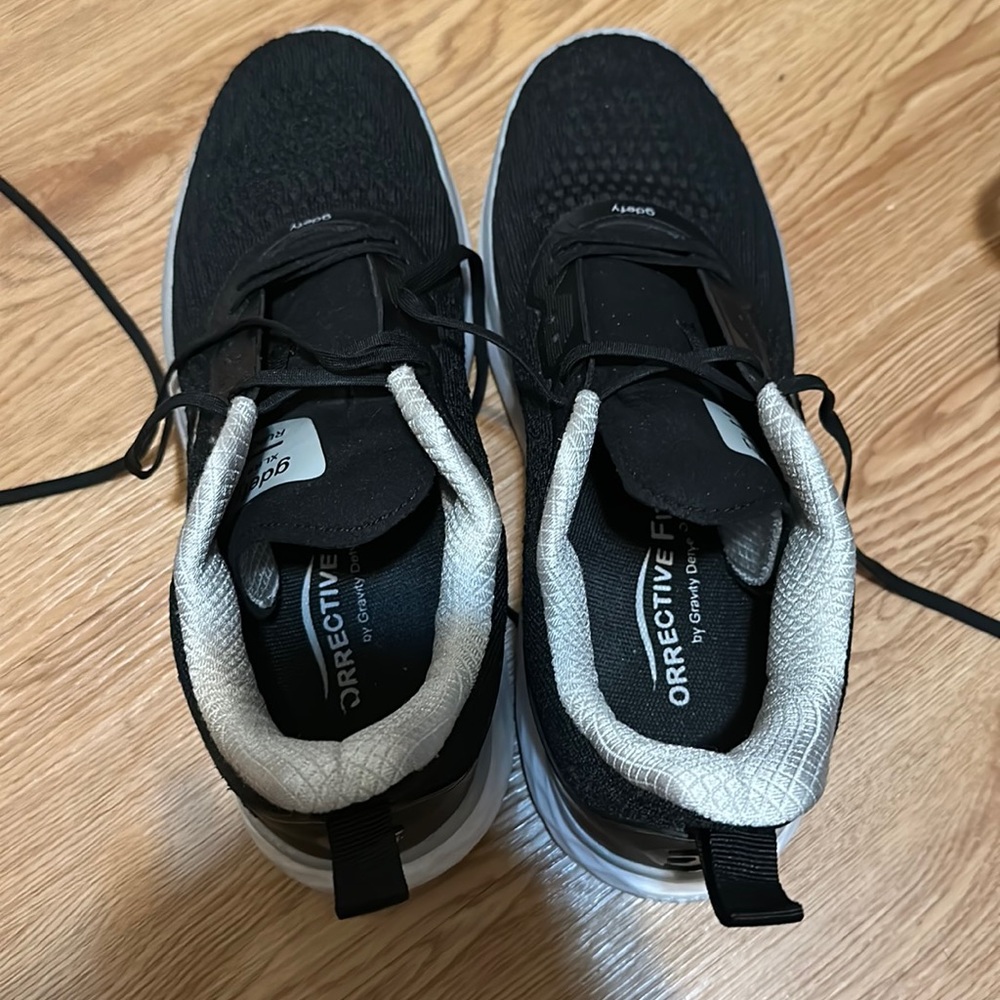 Gravity Defyer, black, size 10, athletic shoes